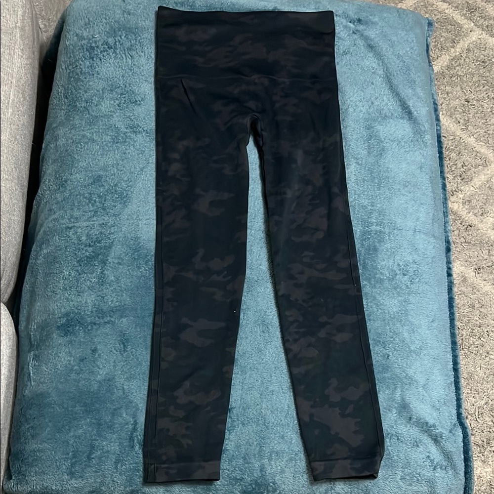 Spanx Look at me now seamless leggings